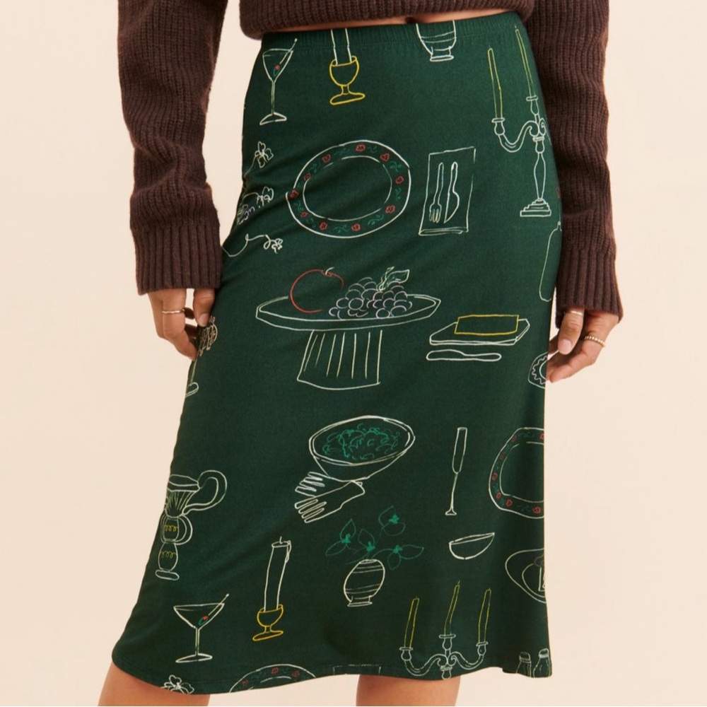 Lisa Says Gah Dark Green Midi Skirt with Multicolor Line Art